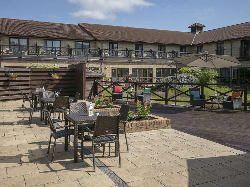 Hampshire Court Hotel & Spa Бейсингсток Екстериор снимка