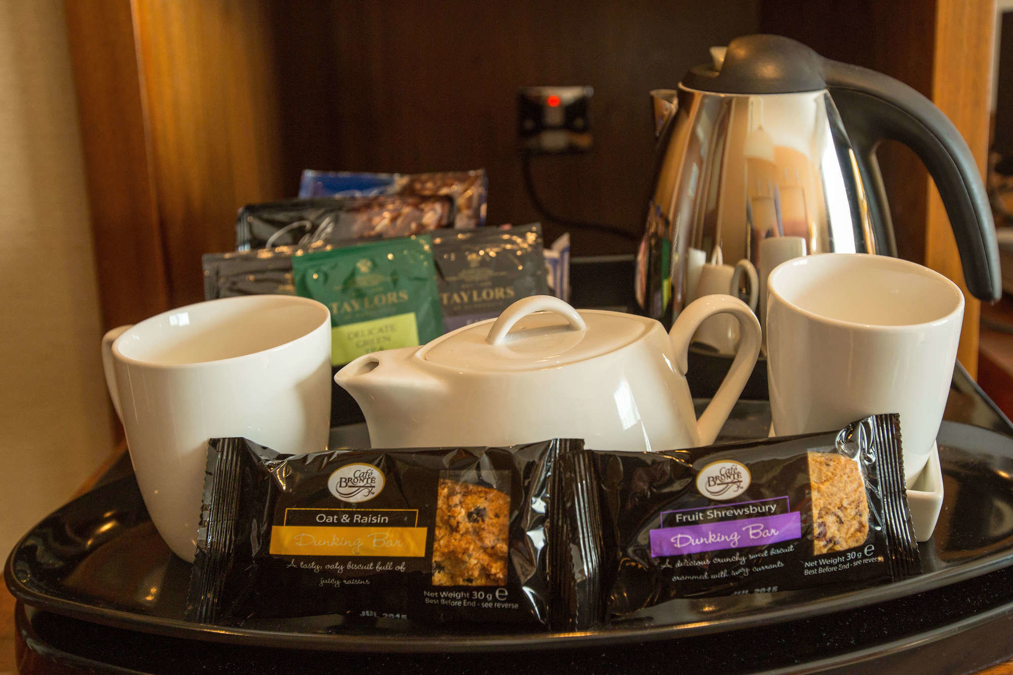 Hampshire Court Hotel & Spa Бейсингсток Екстериор снимка